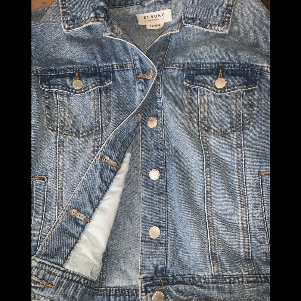 Jean Jacket - Picture 3 of 3